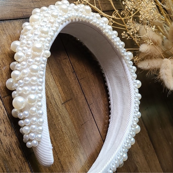 NWOT BHLDN Pearl Embellished Headband. - Picture 5 of 6
